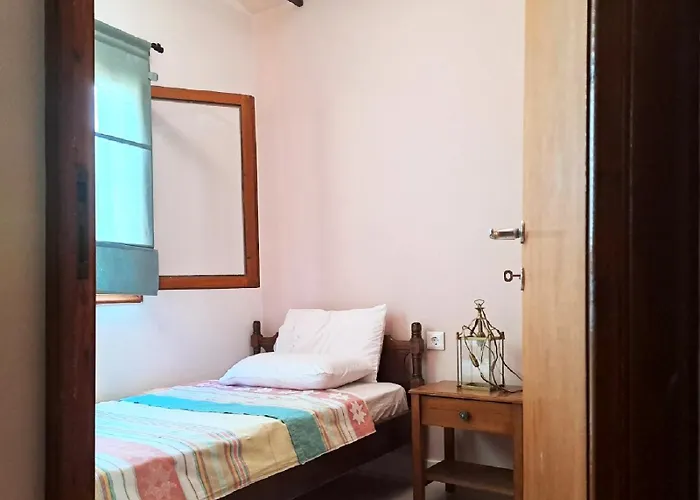 Сasa de vacaciones εξοχικη κατοικια με αυλη Vergia